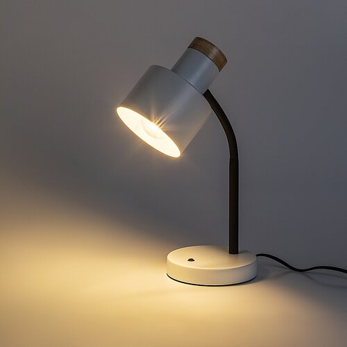 Pastro (74098)